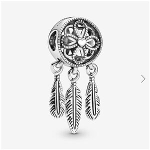 NWOT Pandora Spiritual Dreamcatcher Charm